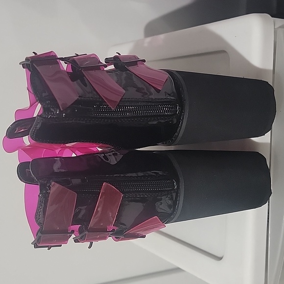 Lemon Drop by Privileged Pest platform sandals size 9 NWOT - Picture 3 of 4